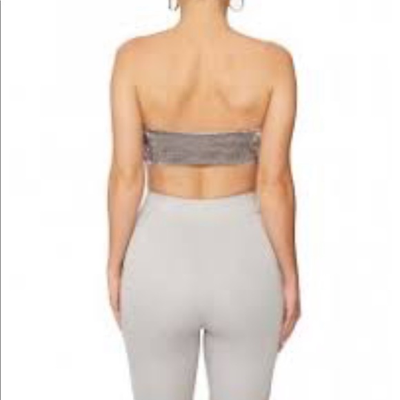 Two piece set - Picture 2 of 3